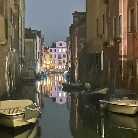 Pensjonat Lions Wenecja