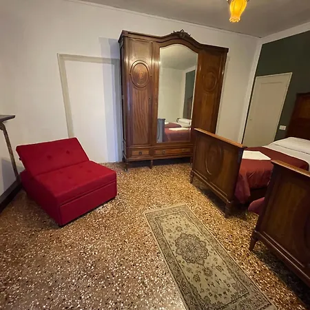 Guest house Lions