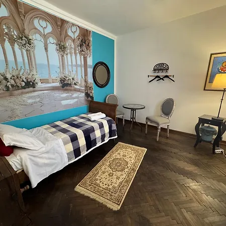Lions Guest house Venice