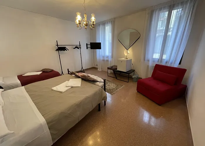 Lions Maison d'hôtes *